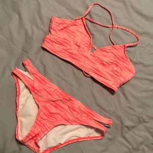 Athleta Cut out bathing suit set